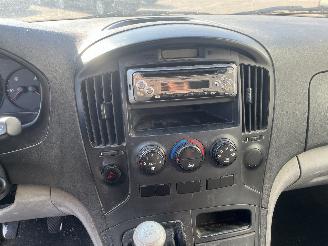 Hyundai H-300 H-300 Van 2.5 CRDi (D4CB) [125kW]  (02-2008/...) picture 17