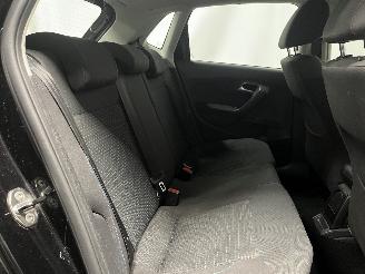 Volkswagen Polo Polo V (6R) Hatchback 1.0 TSI 12V BlueMotion (CHZB(Euro 6)) [70kW]  (1=
1-2014/10-2017) picture 15