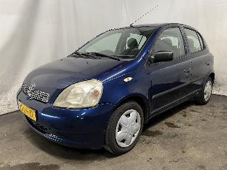Toyota Yaris Yaris (P1) Hatchback 1.3 16V VVT-i (2SZFE) [64kW]  (04-2002/09-2005) picture 3