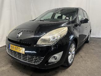 skadebil auto Renault Scenic Grand Scénic III (JZ) MPV 1.4 16V TCe 130 (H4J-700(H4J-A7)) [96kW]  =
(02-2009/12-2016) 2010/10