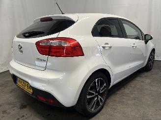 Kia Rio Rio III (UB) Hatchback 1.2 CVVT 16V (G4LA5) [63kW]  (09-2011/12-2017) picture 6