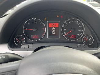 Audi A4 A4 Avant (B7) Combi 2.0 TDI 16V Quattro (BRD) [125kW]  (06-2006/06-200=
8) picture 21