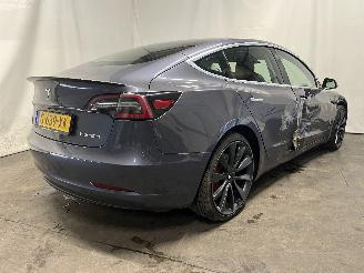 Tesla Model 3 Model 3 Sedan Long Range, Performance AWD (3D1) [340kW]  (06-2018/...)= picture 5