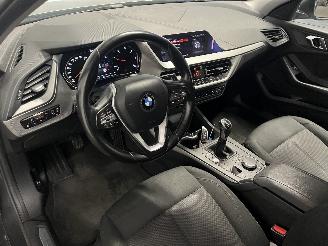 BMW 1-serie 1 serie (F40) Hatchback 116d 1.5 12V TwinPower (B37-C15A) [85kW]  (07-=
2019/...) picture 16