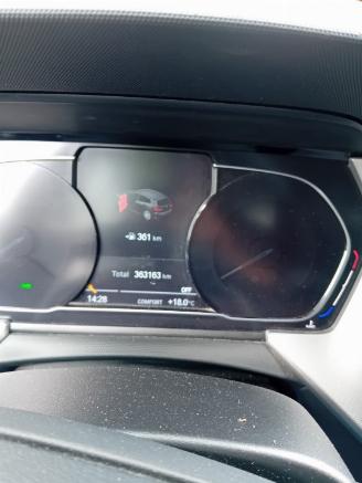 BMW 1-serie 1 serie (F40) Hatchback 116d 1.5 12V TwinPower (B37-C15A) [85kW]  (07-=
2019/...) picture 2
