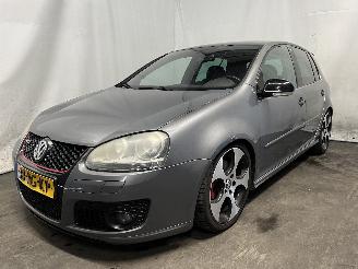 Volkswagen Golf Golf V (1K1) Hatchback 2.0 GTI 16V (AXX) [147kW]  (10-2004/02-2009) picture 3