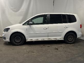 Volkswagen Touran Touran (1T3) MPV 2.0 TDI 16V 140 (CFHC) [103kW]  (05-2010/05-2015) picture 3