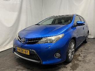 skadebil auto Toyota Auris Auris Touring Sports (E18) Combi 1.8 16V Hybrid (2ZRFXE) [100kW]  (07-=
2013/12-2018) 2013/8