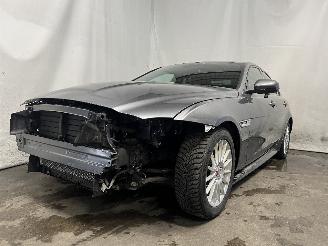 Jaguar XE XE Sedan 2.0 D E-Performance 16V (204DTD(AJ20D4)) [120kW]  (03-2015/..=
=2E) picture 1