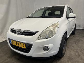 skadebil auto Hyundai I-20 i20 Hatchback 1.2i 16V (G4LA) [57kW]  (09-2008/12-2012) 2011/2