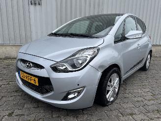 krockskadad bil auto Hyundai Ix20 iX20 (JC) SUV 1.6i 16V (G4FC-G) [92kW]  (11-2010/07-2019) 2011/5