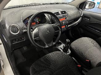 Mitsubishi Space-star Space Star (A0) Hatchback 1.0 12V (3A90(Euro 5)) [52kW]  (05-2012/...)= picture 17