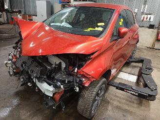 Vrakbiler auto Renault Zoé Zoé (AG) Hatchback 5-drs R135 (5AQ-605) [100kW]  (09-2019/03-2024) 2019/12