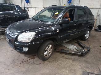 Uttjänta bilar auto Kia Sportage Sportage (JE) Terreinwagen 2.0 CVVT 16V 4x2 (G4GC) [104kW]  (09-2004/1=
1-2010) 2006/11