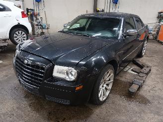 Vrakbiler auto Chrysler 300 C 300 C Sedan 2.7 V6 24V (EER) [142kW]  (09-2004/12-2012) 2006/11