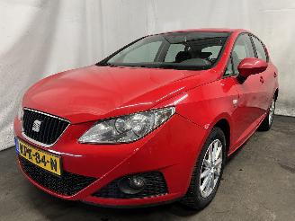 krockskadad bil auto Seat Ibiza Ibiza IV (6J5) Hatchback 5-drs 1.6 TDI 105 (CLNA) [77kW]  (05-2009/05-=
2015) 2011/2