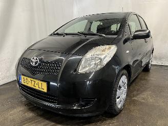 Avarii autoturisme Toyota Yaris Yaris II (P9) Hatchback 1.3 16V VVT-i (2SZFE) [64kW]  (08-2005/11-2010=
) 2007/3