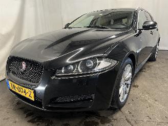 Auto incidentate Jaguar XF XF Sportbrake Combi 2.2 D 16V (224DT(DW12C)) [120kW]  (09-2012/04-2014=
) 2014/9
