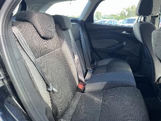 Ford Focus Focus 3 Wagon Combi 1.6 TDCi ECOnetic (NGDB) [77kW]  (05-2012/05-2018)= picture 12