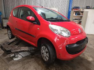 Citroën C1 C1 Hatchback 1.0 12V (384F(CFA)) [50kW]  (06-2005/09-2014) picture 2