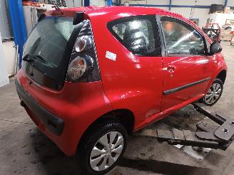 Citroën C1 C1 Hatchback 1.0 12V (384F(CFA)) [50kW]  (06-2005/09-2014) picture 3