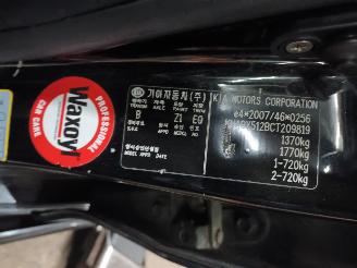 Kia Picanto Picanto (TA) Hatchback 1.2 16V (G4LA5) [63kW]  (09-2011/06-2017) picture 6