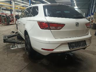 Seat Leon Leon ST (5FF) Combi 5-drs 1.0 TSI 12V (DKLB) [63kW]  (09-2018/08-2020)= picture 4