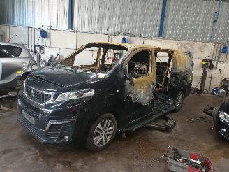Uttjänta bilar auto Peugeot Expert Expert (V1/VA/VB/VE/VF/VT/VY) Van 2.0 Blue HDi 180 16V (DW10FC(AHH)) [=
130kW]  (04-2016/04-2025) 2019/5