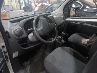 Peugeot Bipper Bipper (AA) Van 1.4 HDi (DV4TED(8HS)) [50kW]  (02-2008/...) picture 5