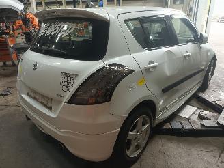 Suzuki Swift Swift (ZA/ZC/ZD) Hatchback 1.2 16V (K12B) [69kW]  (10-2010/04-2017) picture 3