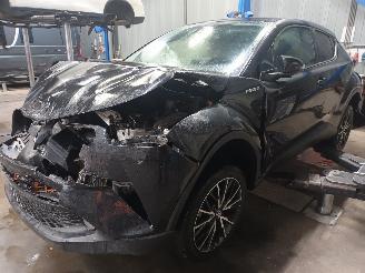  Toyota C-HR C-HR (X1,X5) SUV 1.8 16V Hybrid (2ZRFXE) [90kW]  (10-2016/...) 2018/8