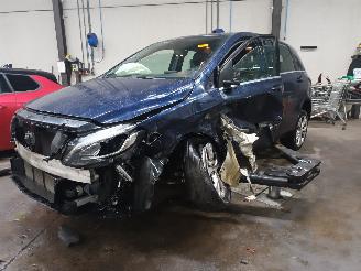 Uttjänta bilar auto Mercedes B-klasse B (W246/W242) Hatchback 1.6 B-200 BlueEFFICIENCY Turbo 16V (M270.910) =
[115kW]  (11-2011/12-2018) 2016/8