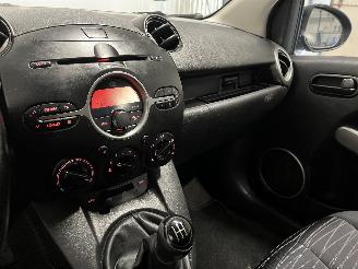 Mazda 2 2 (DE) Hatchback 1.3 16V S-VT (ZJ46) [55kW]  (10-2007/06-2015) picture 19