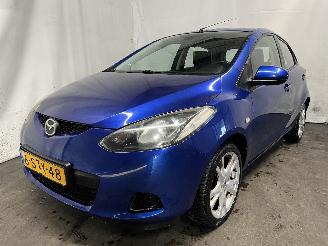 krockskadad bil auto Mazda 2 2 (DE) Hatchback 1.3 16V S-VT (ZJ46) [55kW]  (10-2007/06-2015) 2008/6