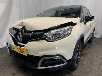 Unfallwagen Renault Captur Captur I (2R) SUV 0.9 Energy TCE 12V (H4B-408(H4B-B4)) [66kW]  (06-201=
3/...) 2016/4
