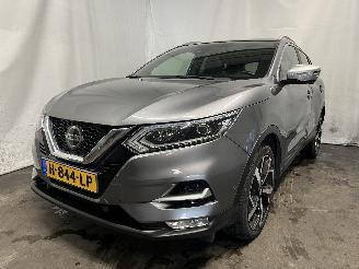 krockskadad bil auto Nissan Qashqai Qashqai (J11) SUV 1.2 DIG-T 16V (HRA2DDT) [85kW]  (11-2013/08-2018) 2018/7