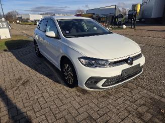 Volkswagen Polo 1.0 TSI Life picture 2