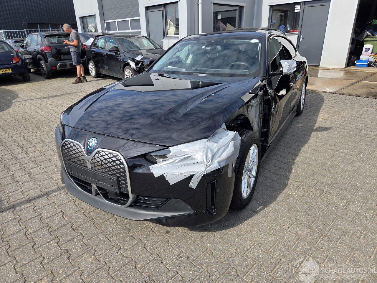 BMW i4 eDrive40