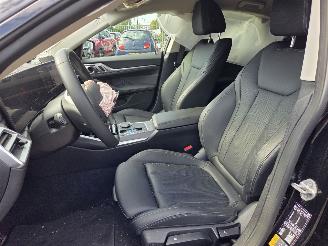 BMW i4 eDrive40 picture 12