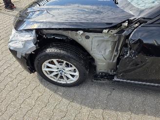 BMW i4 eDrive40 picture 9