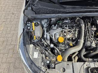 Renault Captur 1.3 TCE Iconic picture 19