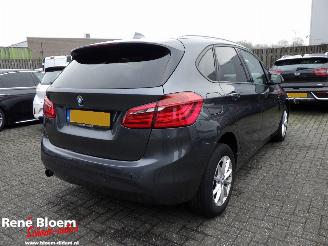 krockskadad bil auto BMW 2-serie 218i High Executive 136pk 2015/3
