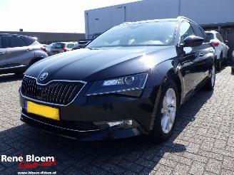 Schadeauto Skoda Superb 1.8 TSI Style  Business 179pk DSG 2018/7