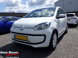 damaged passenger cars Volkswagen Up! 1.0 move 75pk 2015/3