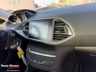 Peugeot 308 SW 1.2 PureTech Premium 131pk picture 11