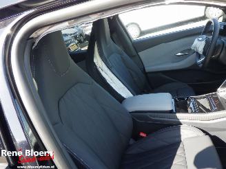 Ford Capri Premium Exenden Range 286pk RWD 77kwd picture 12