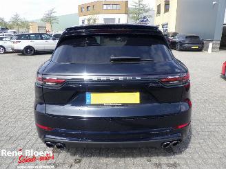 Porsche Cayenne 4.0 TURBO S E-HYBRID 680 pk Keramisch picture 3