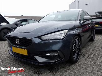 Schadeauto Seat Leon 1.0 e-TSI Fr Business Intense 110pk 2022/10