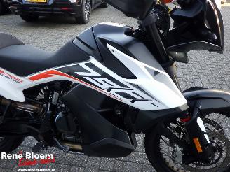 KTM  790 Adventure picture 17