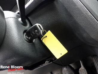 Volkswagen Caddy 2.0 TDI L1H1 102pk Airco picture 20